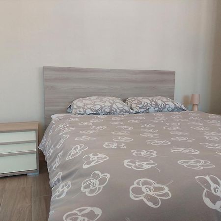 Novi Outlet Apartment Novi Ligure Exterior photo
